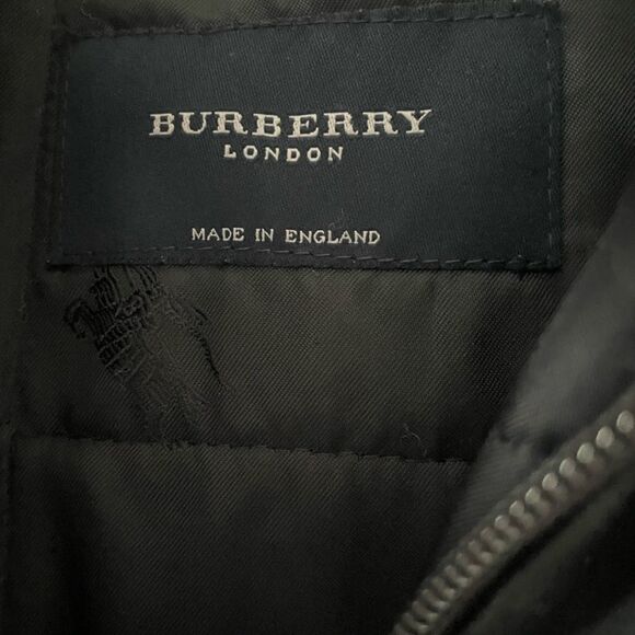 Burberry Black Hooded Jacket with Quilted Interior - Picture 2 of 10